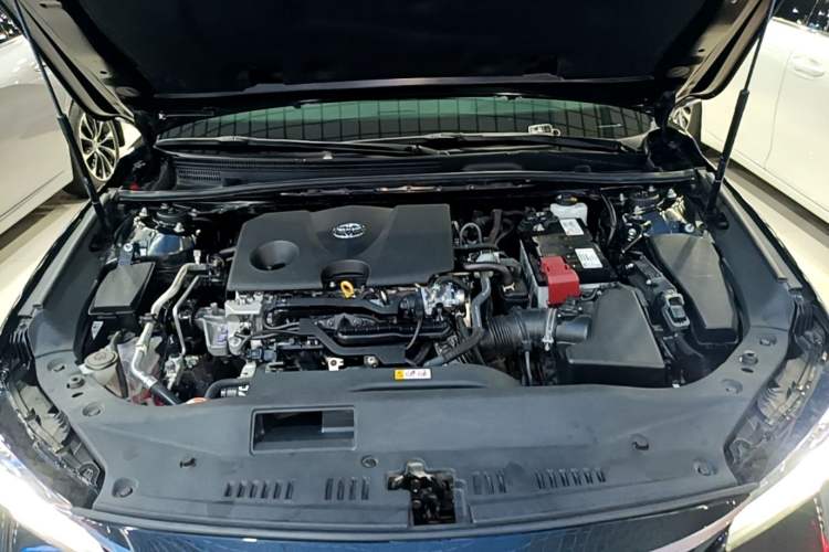 Used Toyota Avalon 2023 2.0L Premium Edition Engine Bay