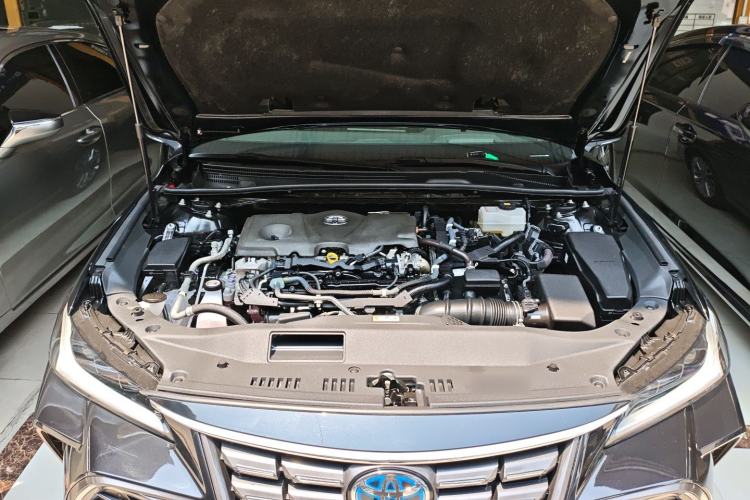 Used Toyota Avalon 2023 Dual-Motor 2.5L XLE Prestige Edition Engine Bay