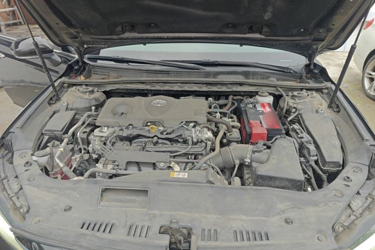 Used Toyota Avalon 2023 2.5L Luxury Edition Engine Bay