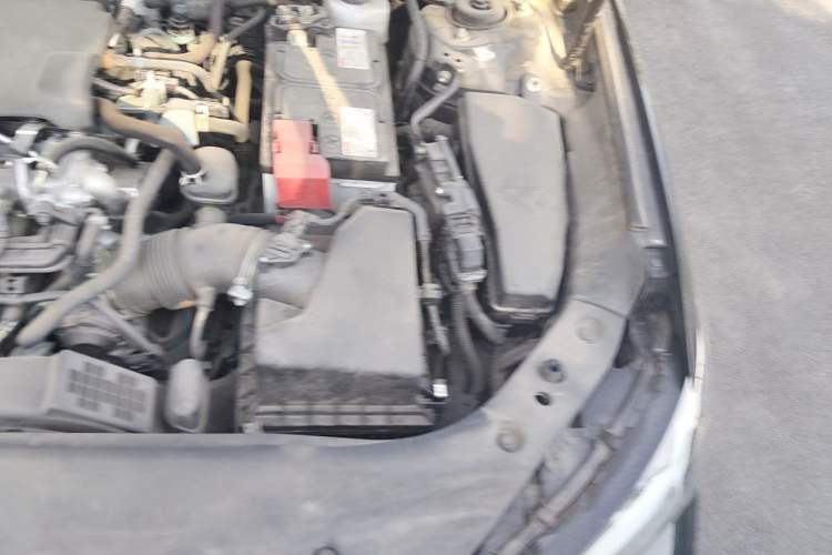 Used Toyota Avalon 2023 2.5L Luxury Edition Engine Bay Left