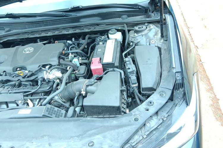Used Toyota Avalon 2023 2.5L Luxury Edition Engine Bay Left