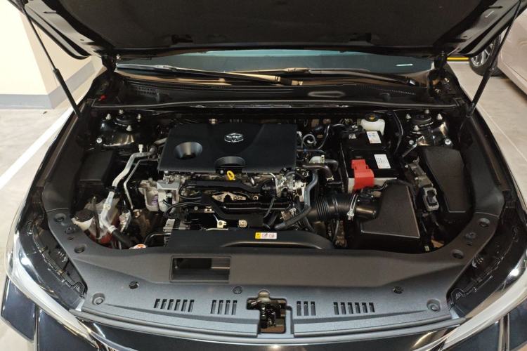Used Toyota Avalon 2023 2.0L Luxury Edition Engine Bay