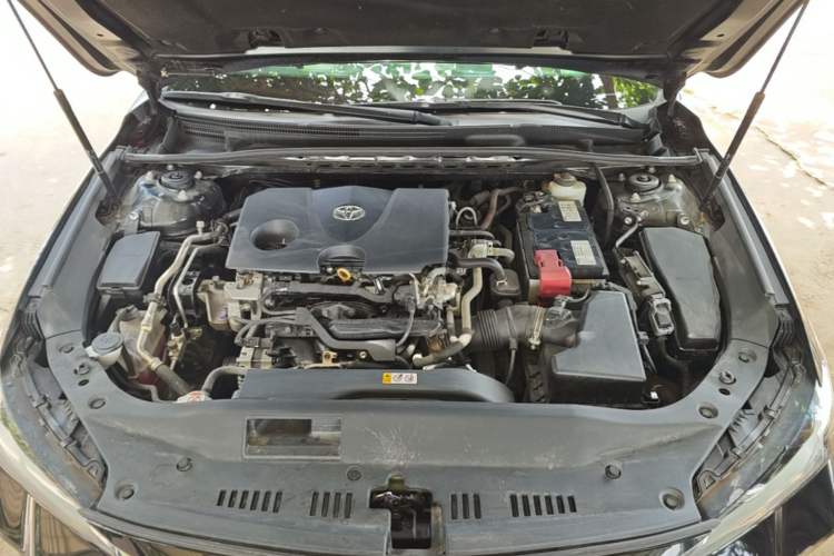 Used Toyota Avalon 2023 2.0L Luxury Edition Engine Bay