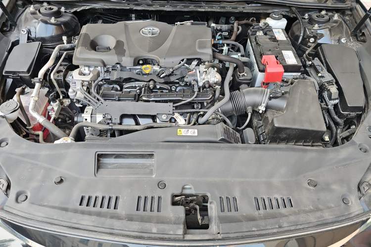 Used Toyota Avalon 2023 2.5L Luxury Edition Engine Bay