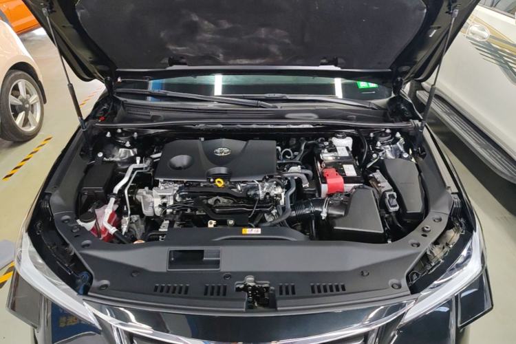 Used Toyota Avalon 2023 2.0L Premium Edition Engine Bay