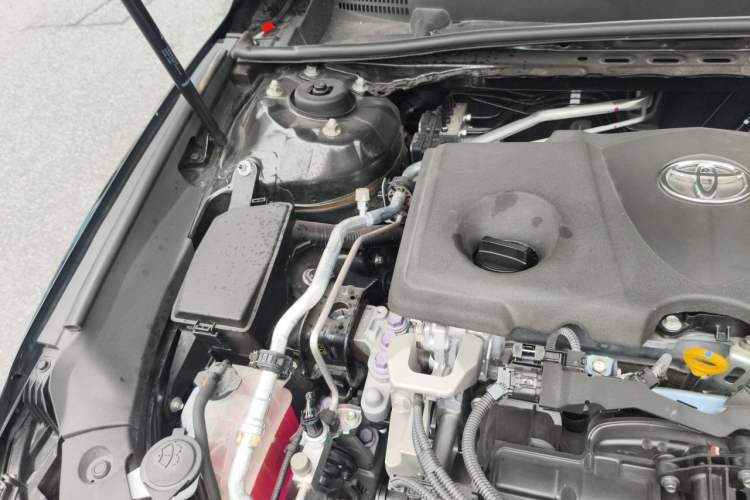 Used Toyota Avalon 2023 2.5L Luxury Edition Engine Bay Right