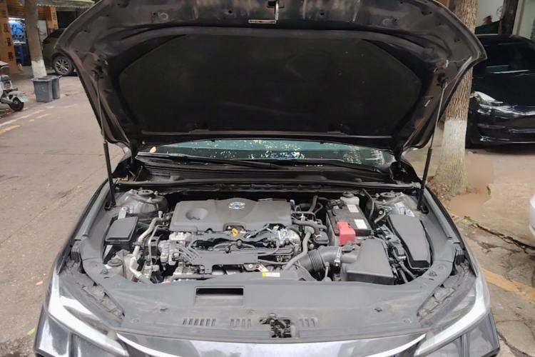 Used Toyota Avalon 2023 2.5L Luxury Edition Engine Bay
