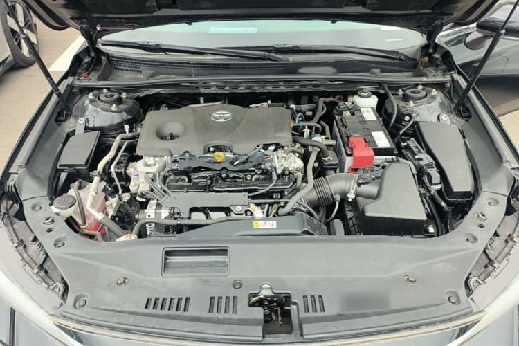 Used Toyota Avalon 2023 2.5L Luxury Edition Engine Bay