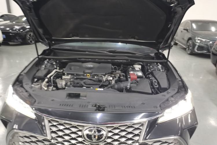 Used Toyota Avalon 2023 2.0L Luxury Edition Engine Bay