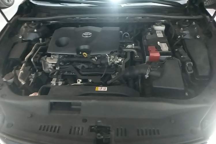 Used Toyota Avalon 2023 2.0L Premium Edition Engine Bay