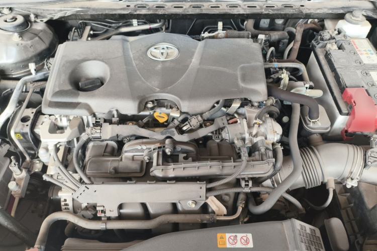 Used Toyota Avalon 2023 2.5L Luxury Edition Engine Bay