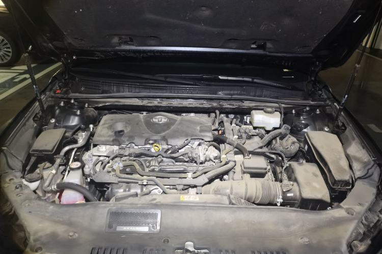 Used Toyota Avalon 2023 Dual-Motor 2.5L XLE Prestige Edition Engine Bay