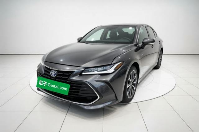 Ojetý Toyota Avalon 2023 Dual-Motor 2.5L Limited Flagship Edition