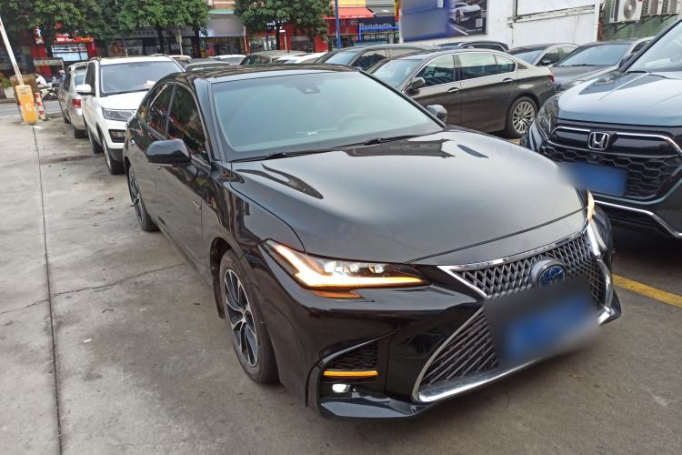 Used Toyota Avalon 2023 Dual-Engine 2.5L Luxury Edition Exterior 1