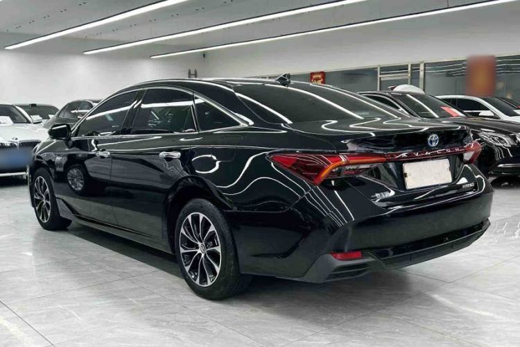 Used Toyota Avalon 2023 Dual-Engine 2.5L Luxury Edition Exterior 1