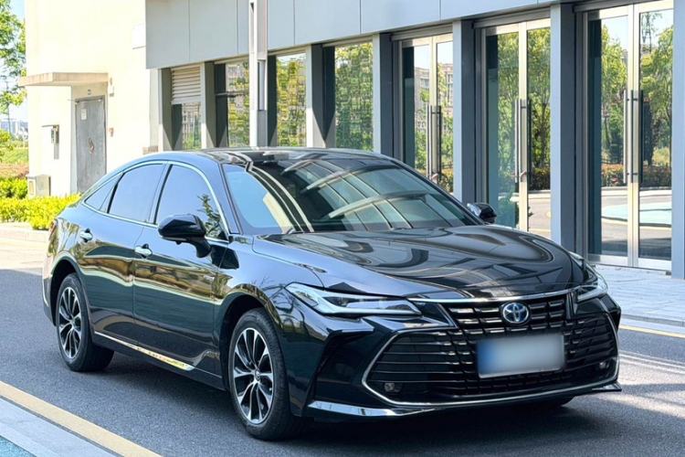 Used Toyota Avalon 2023 Dual-Engine 2.5L Luxury Edition Exterior 1