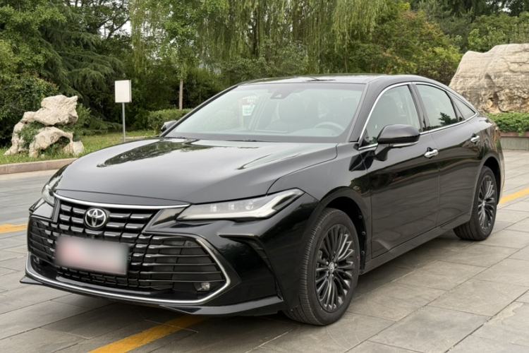 Used Toyota Avalon 2023 2.0L XLE Deluxe Edition Exterior 2