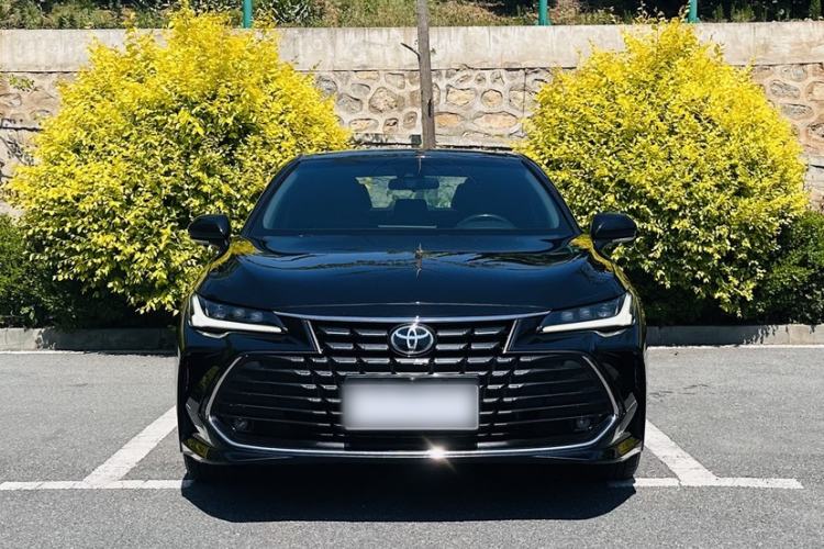Used Toyota Avalon 2023 2.0L Premium Edition Exterior 2