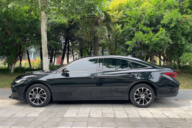 Used Toyota Avalon 2023 2.0L Progressive Edition Exterior 3