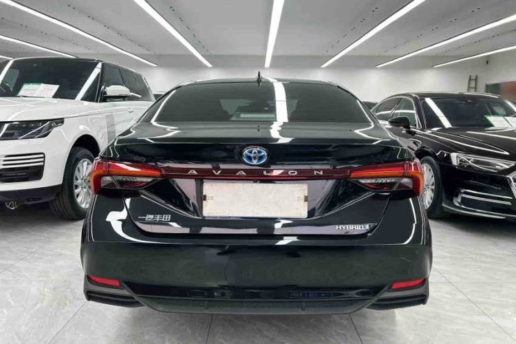 Used Toyota Avalon 2023 Dual-Engine 2.5L Luxury Edition Exterior 3