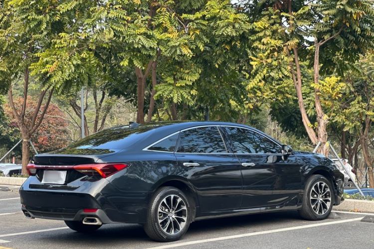 Used Toyota Avalon 2023 2.0L Luxury Edition Exterior 3