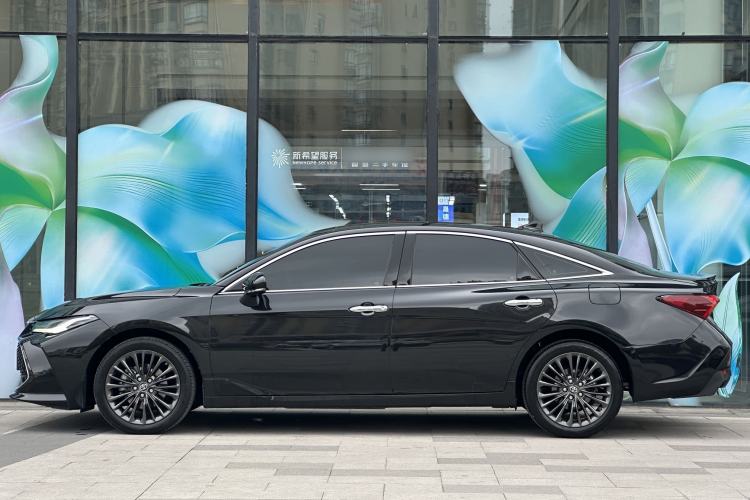 Used Toyota Avalon 2023 2.5L Touring Premium Edition Exterior 3