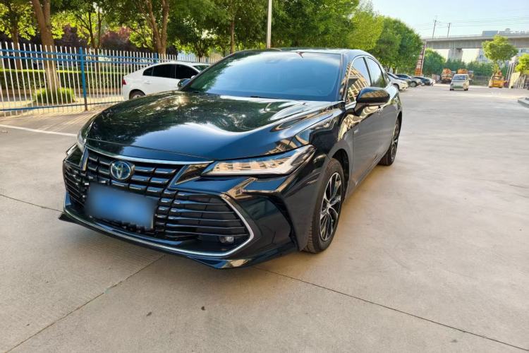 Used Toyota Avalon 2023 Dual-Engine 2.5L Luxury Edition Exterior 4