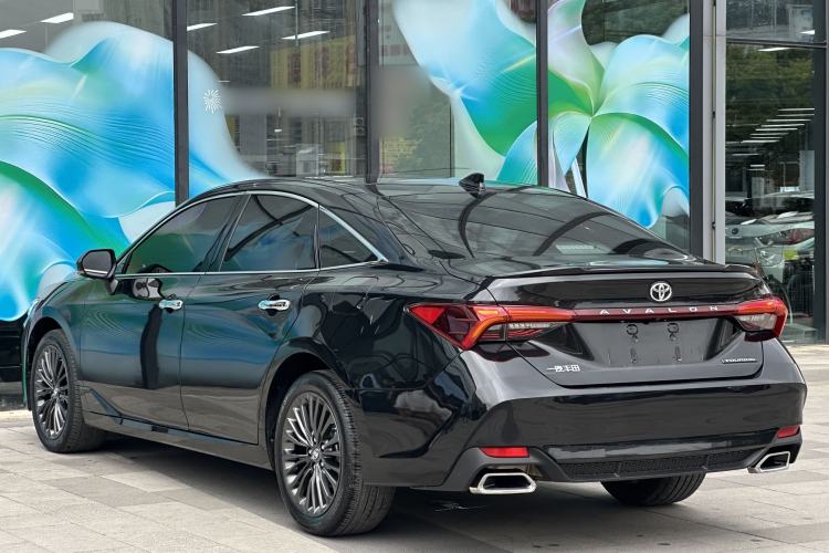 Used Toyota Avalon 2023 2.5L Touring Premium Edition Exterior 4