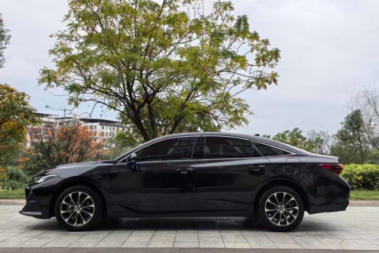 Used Toyota Avalon 2023 2.0L Premium Edition Exterior 4