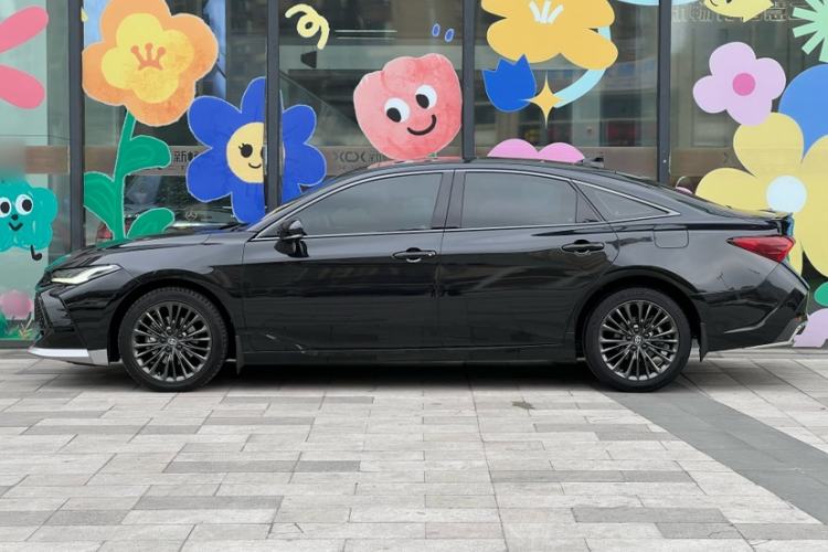 Used Toyota Avalon 2023 2.5L Touring Premium Edition Exterior 5