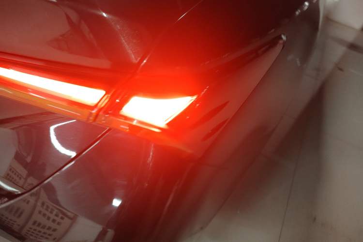 Used Toyota Avalon 2023 2.0L Progressive Edition Exterior 6