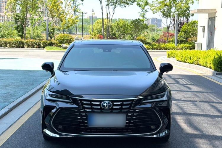 Used Toyota Avalon 2023 Dual-Engine 2.5L Luxury Edition Exterior 7