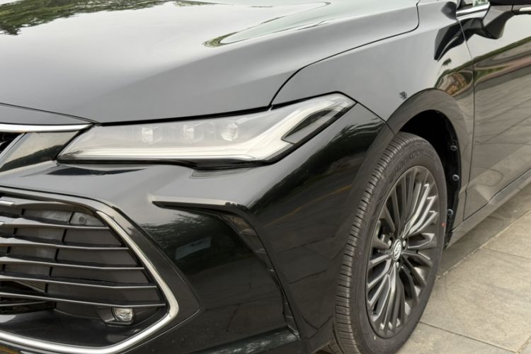 Used Toyota Avalon 2023 2.0L XLE Deluxe Edition Exterior 7