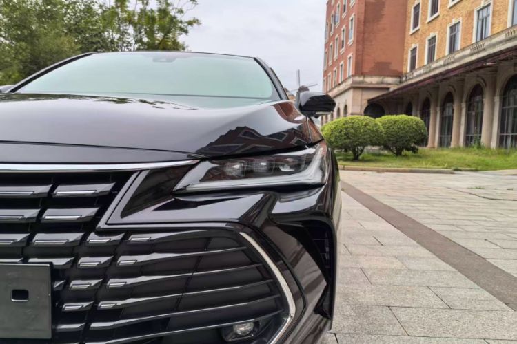Used Toyota Avalon 2023 2.0L Premium Edition Exterior 7