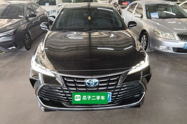 Used Toyota Avalon 2023 Dual-Engine 2.5L Luxury Edition Front