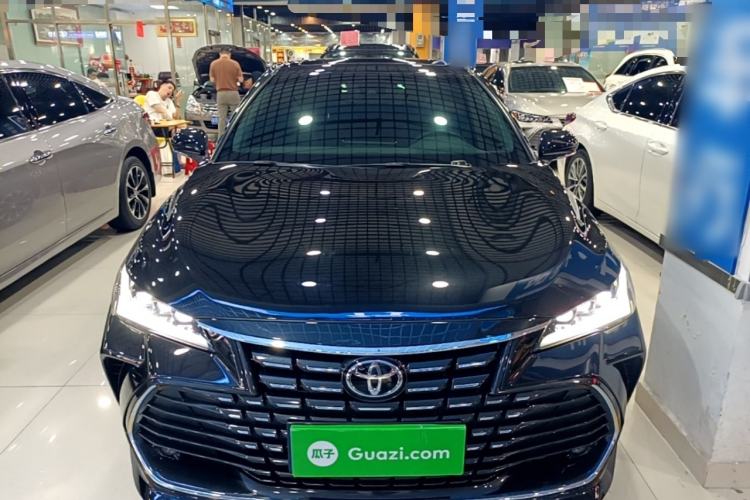 Used Toyota Avalon 2023 2.0L Premium Edition Front