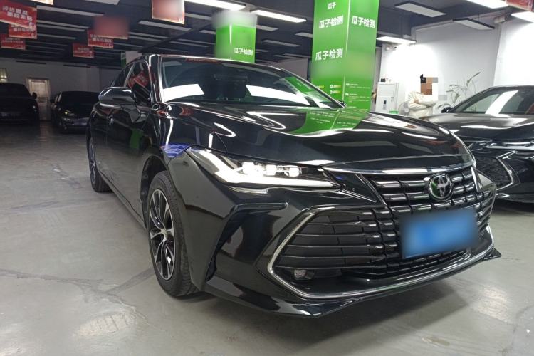 Used Toyota Avalon 2023 2.0L Premium Edition Front Right 45 Deg