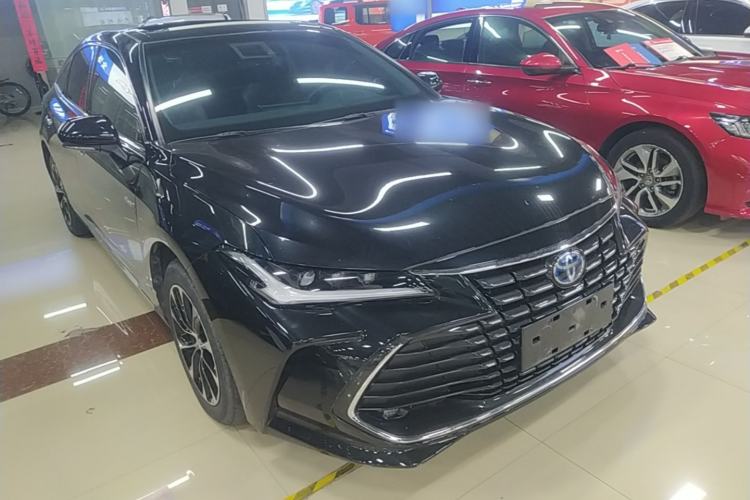 Used Toyota Avalon 2023 Dual-Engine 2.5L Luxury Edition Front Right 45 Deg