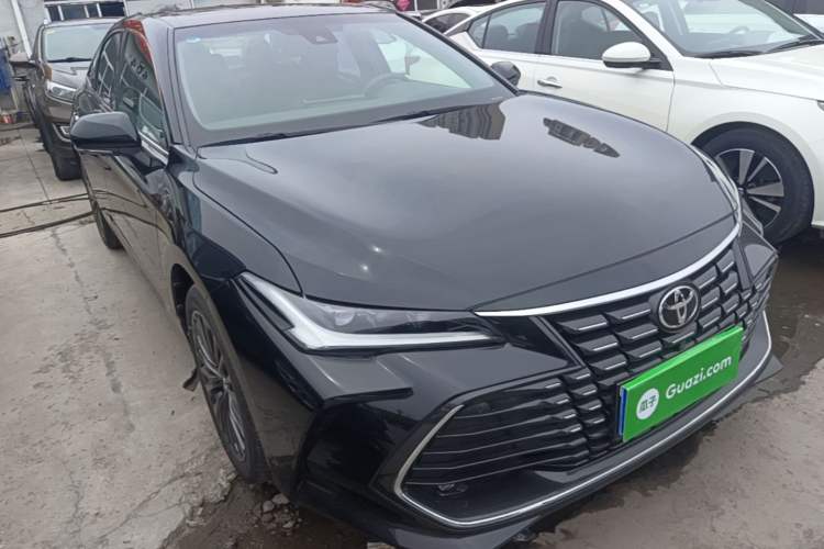 Used Toyota Avalon 2023 2.0L XLE Deluxe Edition Front Right 45 Deg