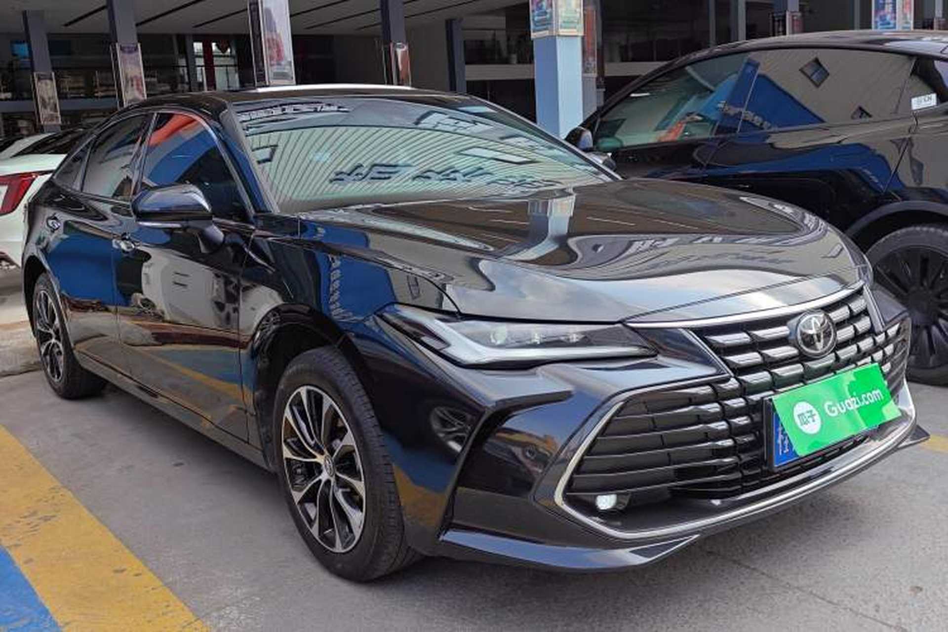 Used Toyota Avalon 2023 2.0L Luxury Edition Front Right 45 Deg