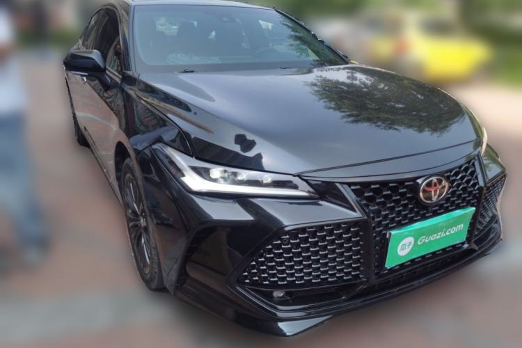 Used Toyota Avalon 2023 2.5L Touring Premium Edition Front Right 45 Deg