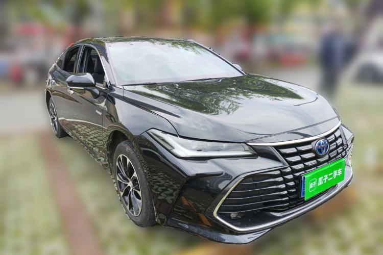 Used Toyota Avalon 2023 Dual-Engine 2.5L Luxury Edition Front Right 45 Deg