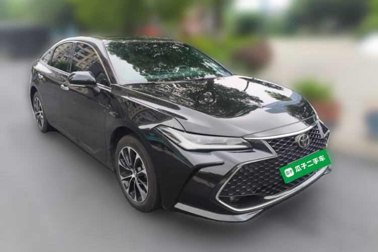 Used Toyota Avalon 2023 2.5L Luxury Edition Front Right 45 Deg