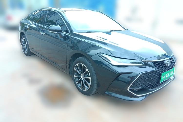 Used Toyota Avalon 2023 2.5L Luxury Edition Front Right 45 Deg
