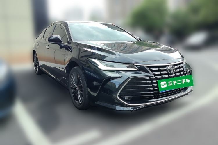 Used Toyota Avalon 2023 2.0L XLE Deluxe Edition Front Right 45 Deg