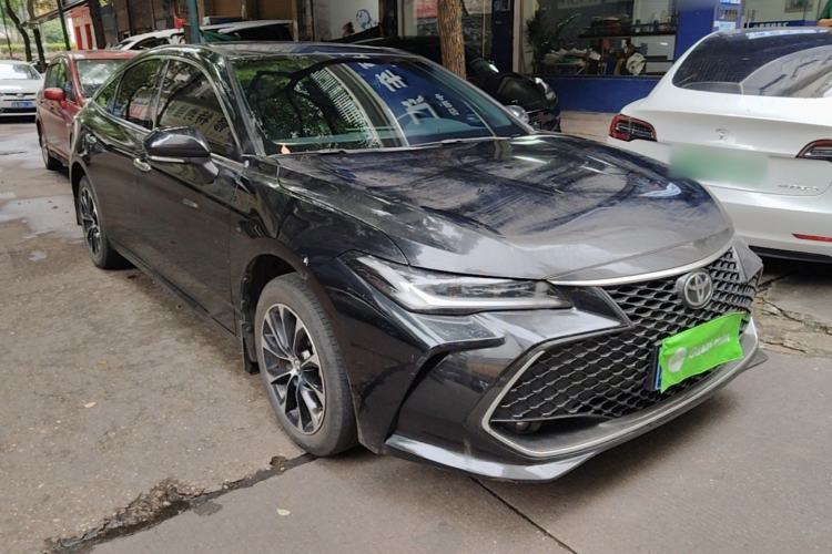 Used Toyota Avalon 2023 2.5L Luxury Edition Front Right 45 Deg