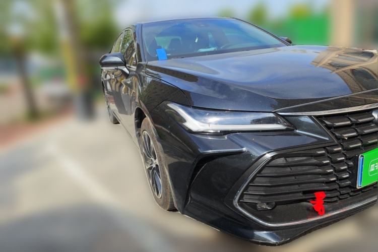 Used Toyota Avalon 2023 2.0L Luxury Edition Front Right 45 Deg