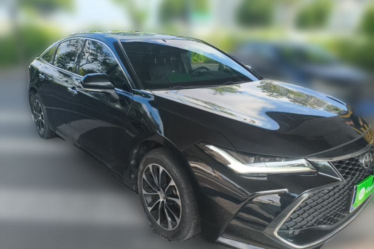 Used Toyota Avalon 2023 2.5L Luxury Edition Front Right 45 Deg