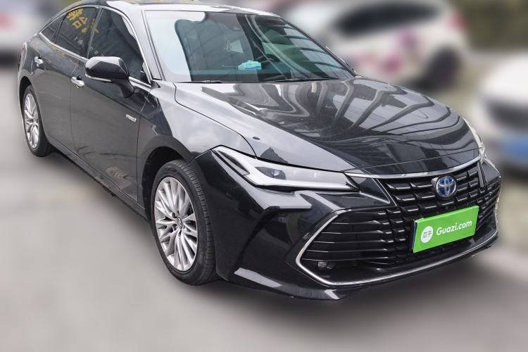 Used Toyota Avalon 2023 Dual-Motor 2.5L XLE Prestige Edition Front Right 45 Deg