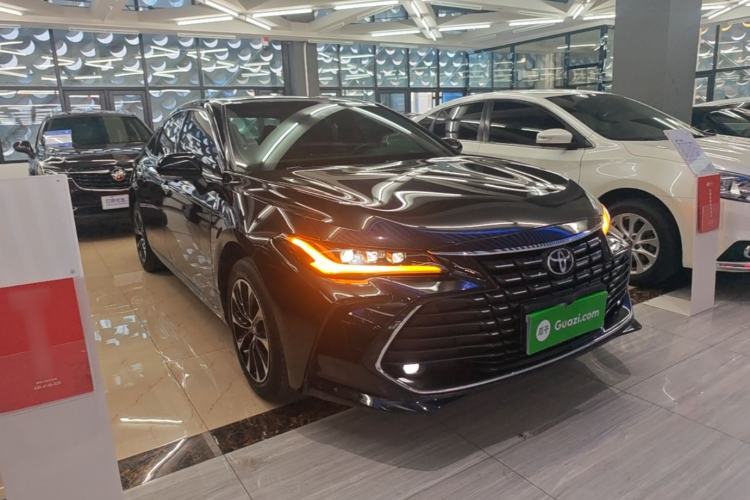 Used Toyota Avalon 2023 2.0L Premium Edition Front Right 45 Deg